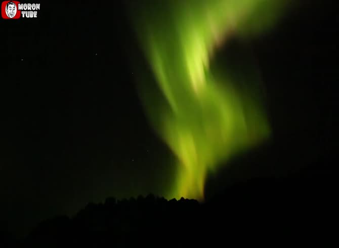 Video :Magnificent Northern Lights at Norway's Digermulen
